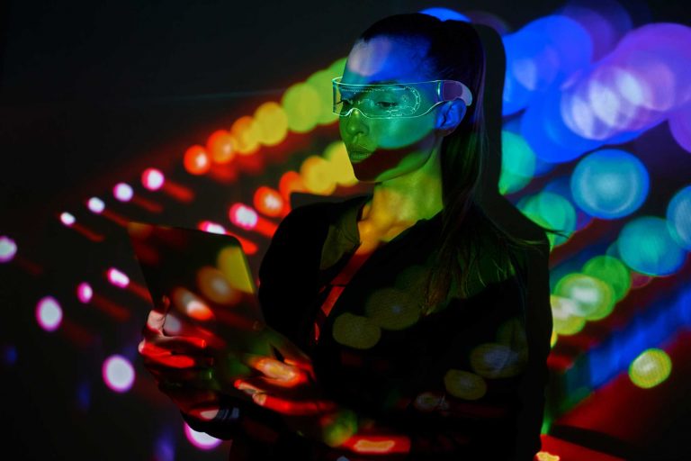Light as Emotion: The Inner World of Performance